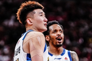 媒体人:广厦策略没错但能执行进攻的人太少 孙总没状态&塔克不行配图