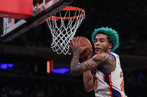 NBA历史4人单赛季效力于总决赛双方：索汉 瓦莱乔 维特斯 克雷格配图