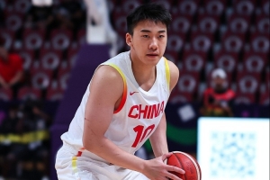 媒体人:王俊杰是国家队万金油 我们有可能还低估了他的水平了配图
