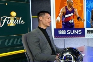 林书豪：最后30秒马刺暴露经验不足 这场比赛他们不该输配图