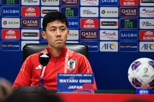 日媒:远藤航连续4天缺席日本队集训,恐难出战与荷兰队的比赛配图